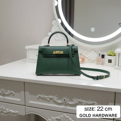 HERMES ᴋᴇʟʟʏ
ɢᴏʟᴅ ʜᴀʀᴅᴡᴀʀᴇ
ᴍᴀᴛᴛᴇ ʜᴀʀᴅ ʟᴇᴀᴛʜᴇʀ
ᴡɪᴛʜ ʟᴏɴɢ ʙᴇʟᴛ sᴛʀᴀᴘ
sɪᴢᴇ: 22 cm
ᴡɪᴛʜ BOX
🎁🎁🎁

90 dhs❤️

Zain31
♥️♥️♥️
