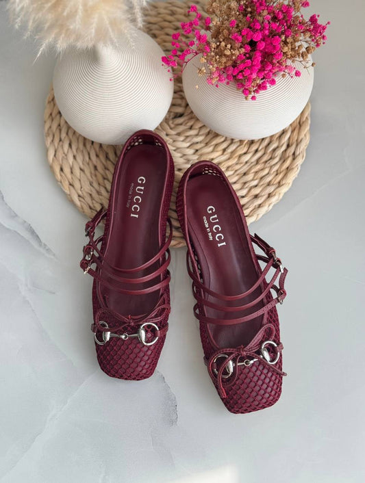 NEW Gucci
*Vip quality*
*Size 36 to 41*
450 dhs✅

Zain113
♥️♥️♥️