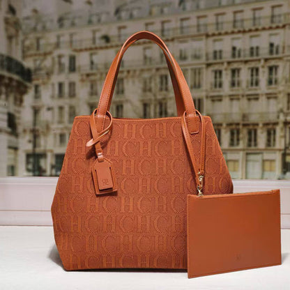 CH
155 dhs❣️
size:26*25.5*20
2in1
Made of knitted fabric
Very beautiful

Zain07
♥️♥️♥️