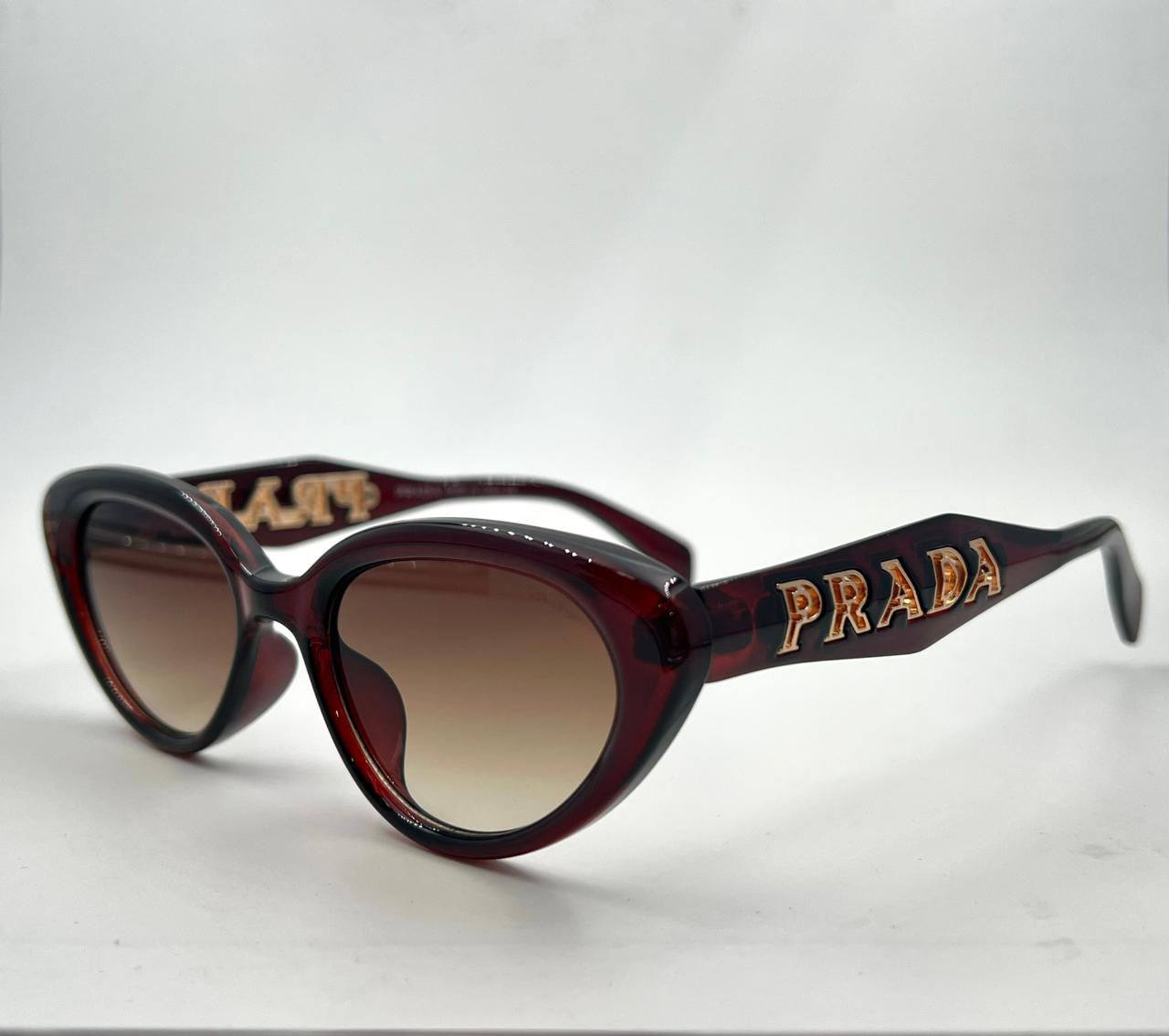PRADA 💥

Sunglasses 🕶️ 

Good quality 💯 

Master box 🗃️ 

50 dhs💓

Zain273
♥️♥️♥️