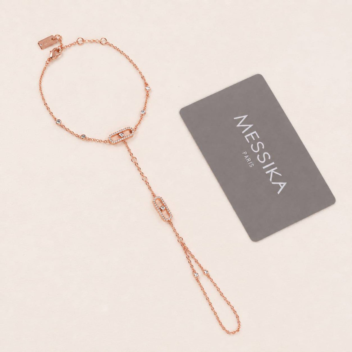 MESSIKA

Master quality 💯

110 dhs🇦🇪🇦🇪

Zain312
♥️♥️♥️