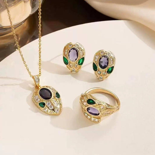 New arrival 
Bvlgari snake set of 3 
Necklace, earring, ring 
50 dhs🪙🌨️ / set without box 
60 dhs🪙🌨️ / set with Bvlgari box and paperbag

Zain243
♥️♥️♥️