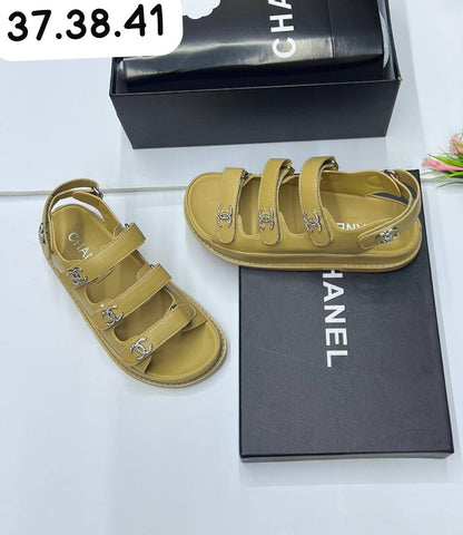 Dior - Chanel - Gucci
110 dhs🇦🇪🇦🇪

Zain80
♥️♥️♥️