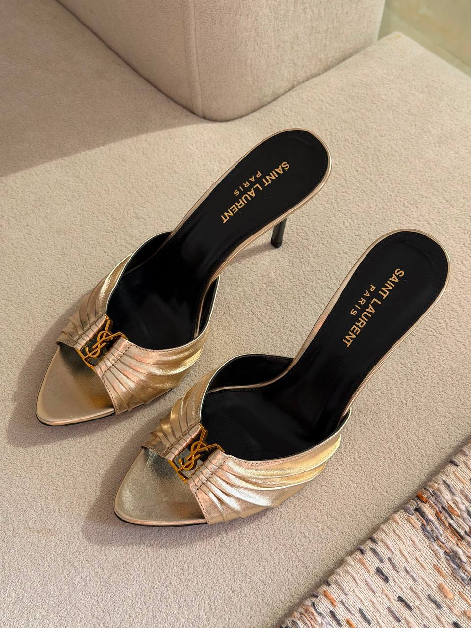 YSL 🦁
QUALITY: SUPER MASTER 💥😍
SIZE:36 TO 42🥰

450 dhs💛

Zain319
♥️♥️♥️