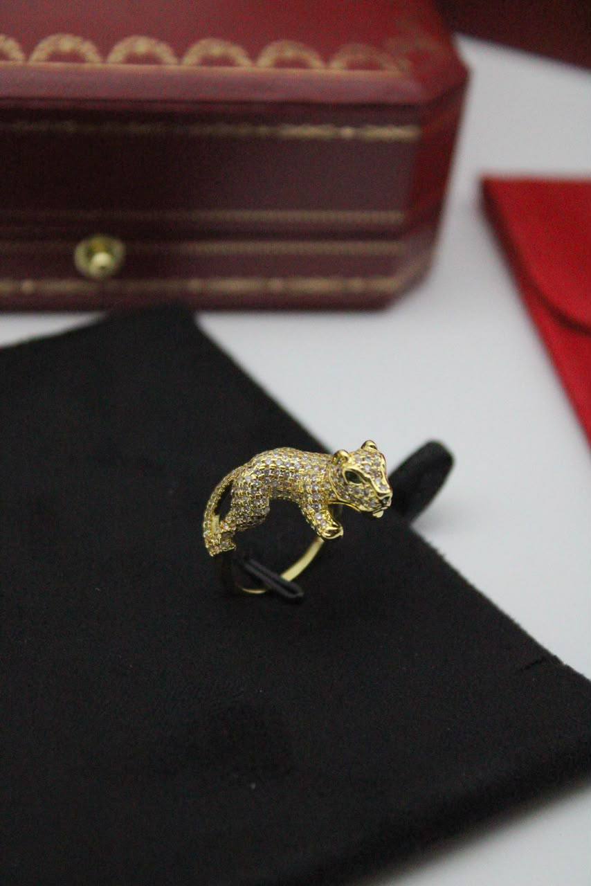 Cartier ring

60 dhs

Zain122
♥️♥️♥️