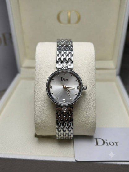 Dior   
55 dhs🇦🇪🇦🇪

Zain29
♥️♥️♥️
