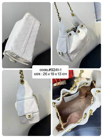 CHANEL 25 ʙᴜᴄᴋᴇᴛ
sʜᴏᴜʟᴅᴇʀ ᴄʜᴀɪɴ ʙᴀɢ
sɪᴢᴇ : 26 cm

75 dhs🪙🖤

Zain31
♥️♥️♥️
