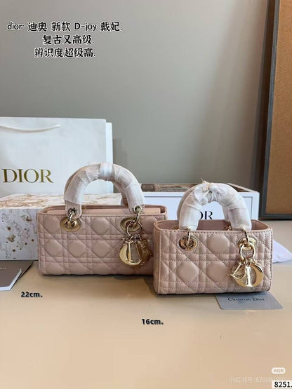 LV Master Bags
Laptop Bags
Office Bags 
VIP Bags
For Price 👇 WTSP Text Zain 0568585901

Zain111
♥️♥️♥️