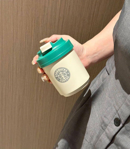 STARBUCKS ⭐️*
Bottle 🍾
Master quality 💯
With boxes 📦 
55 dhs🇦🇪

Zain216
♥️♥️♥️