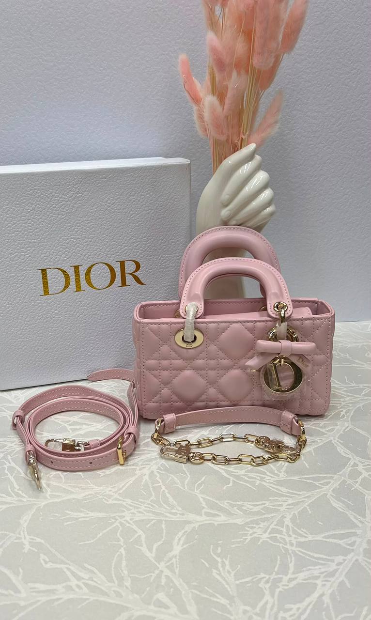 DIOR NEW  COLLECTION 💫💫💕
Super master quality 🔥🔥🔥💯
Available 💕💕💕
With full package 🎁
For Price 👇 WhatsApp✅
0568585901 
0507557372
0552275751 Owner Zain 👌

Zain252
♥️♥️♥️