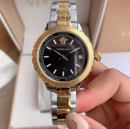 Versace Ladies Watch 
220 dhs🪙

Zain33
♥️♥️♥️