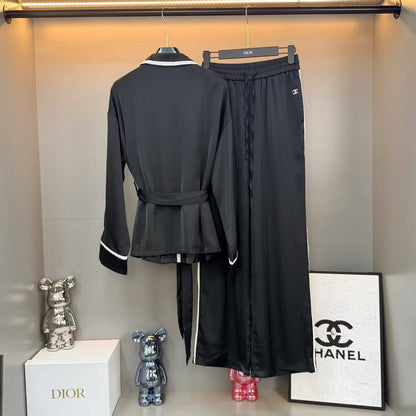 *New collections*                                                
CHANEL
*Super Master quality*
*Sizes: M L XL* 
450 dhs🇦🇪🇦🇪

Zain308
♥️♥️♥️