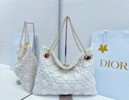 DIOR 
NEW DESIGN  

GOOD QUALITY 

110 DHS🇦🇪🇦🇪🇦🇪

Zain17
♥️♥️♥️