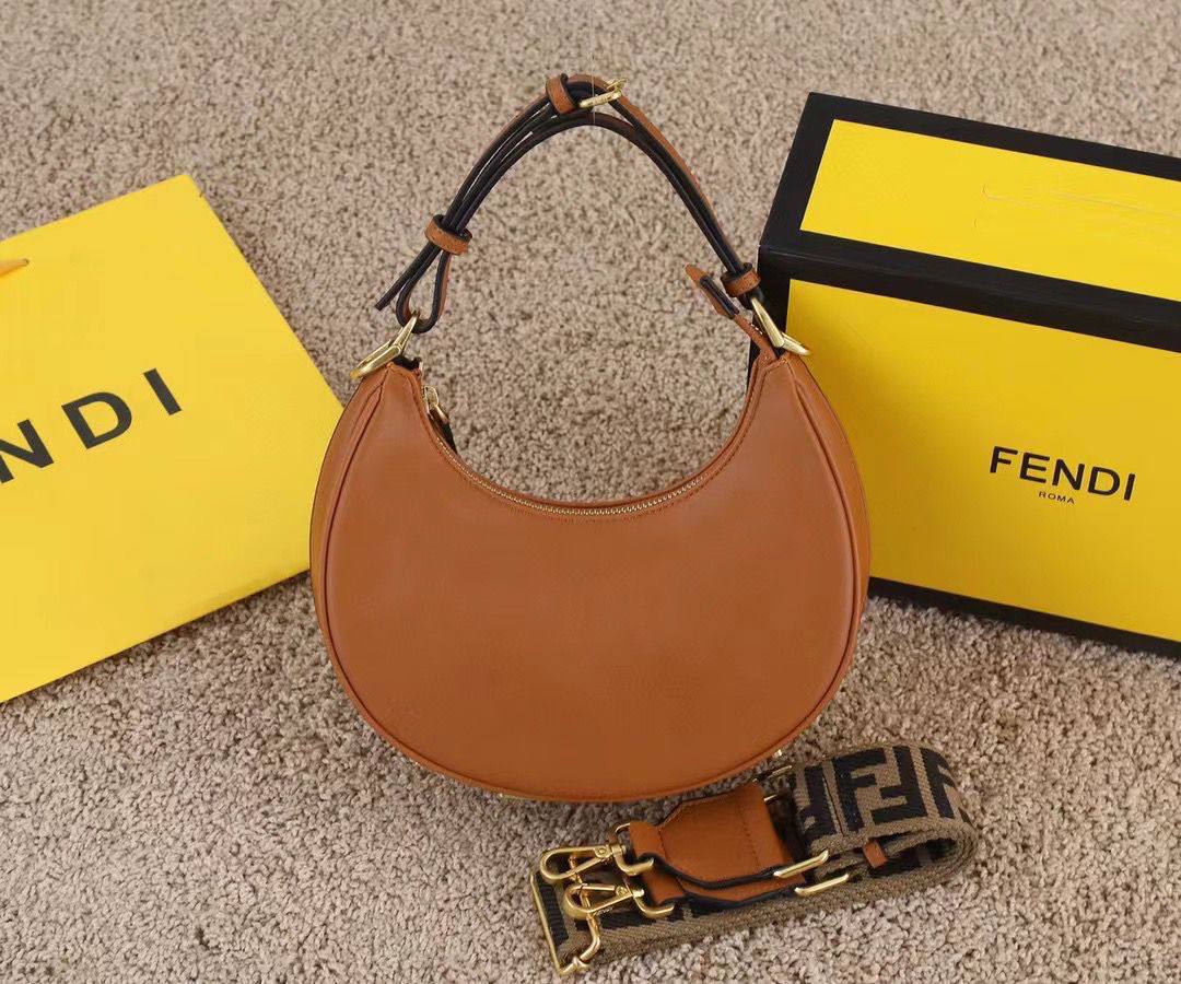 Fendi
Master 
For Price 👇 WTSP Text Zain 0568585901

Zain142
♥️♥️♥️