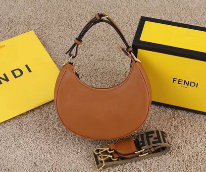 Fendi
Master 
For Price 👇 WTSP Text Zain 0568585901

Zain142
♥️♥️♥️