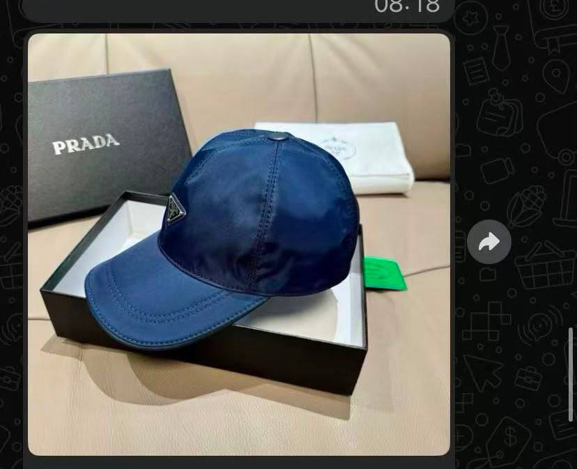 Caps
Master quality
95 dhs✅

Zain190
♥️♥️♥️