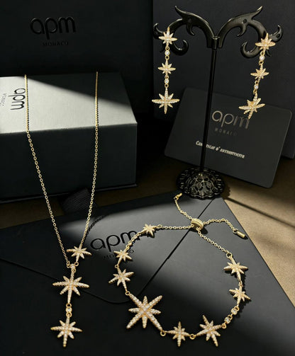 APM SET 
MASTER 💫✨
NECKLACE 
BRACELET 
EARRINGS
WITH GOOD BOX AND PAPER BAG🛍️🎁
170 DHS🇦🇪🇦🇪

Zain89
♥️♥️♥️