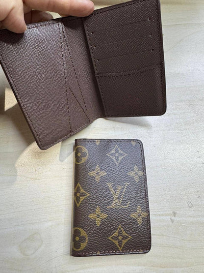 💟 Dual-open card pack
1️⃣ First quality
Size : 10 * 7 cm
30 dhs✅

Zain115
♥️♥️♥️