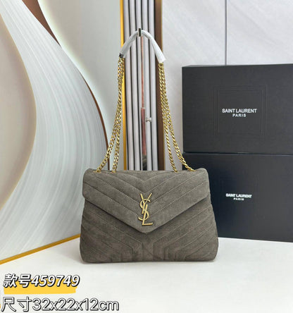 YSL
24cm 🥰 270 dhs❣️
32cm 🥰 280 dhs❣️

Zain228
♥️♥️♥️