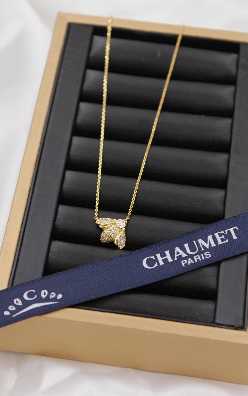 CHAUMET 💙
↗️ *Super Master Quality ®️*
BEE DE CHAUMET 
Necklace, earrings & ring
Yellow gold , diamonds
Full Set (Necklace, Earrings & ring)
*240 dhs👑* with *Normal*  Box
*310 dhs👑* with *Orignal* 1 Box

Zain209
♥️♥️♥️