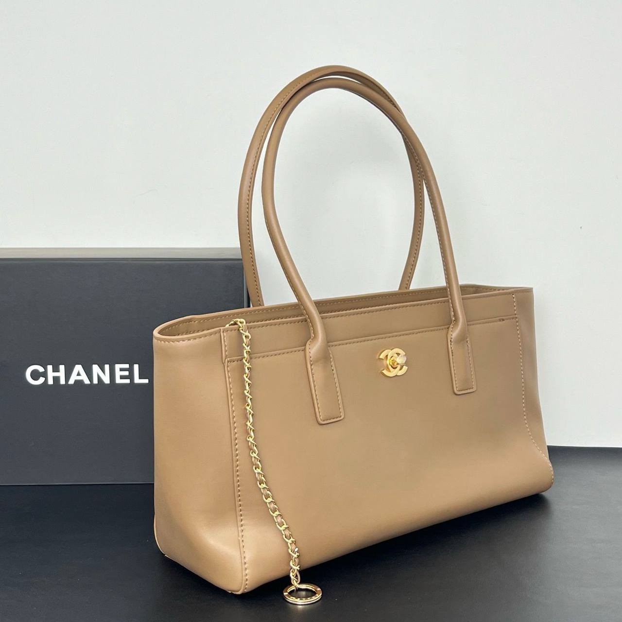 Chanel
Master🌺
330 dhs✅
230aed

Zain297
♥️♥️♥️