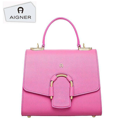 Aigner
105 dhs❣️

Zain07
♥️♥️♥️