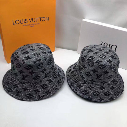 Big offer
hat, one size 
50 dhs🇦🇪🇦🇪

Zain231
♥️♥️♥️