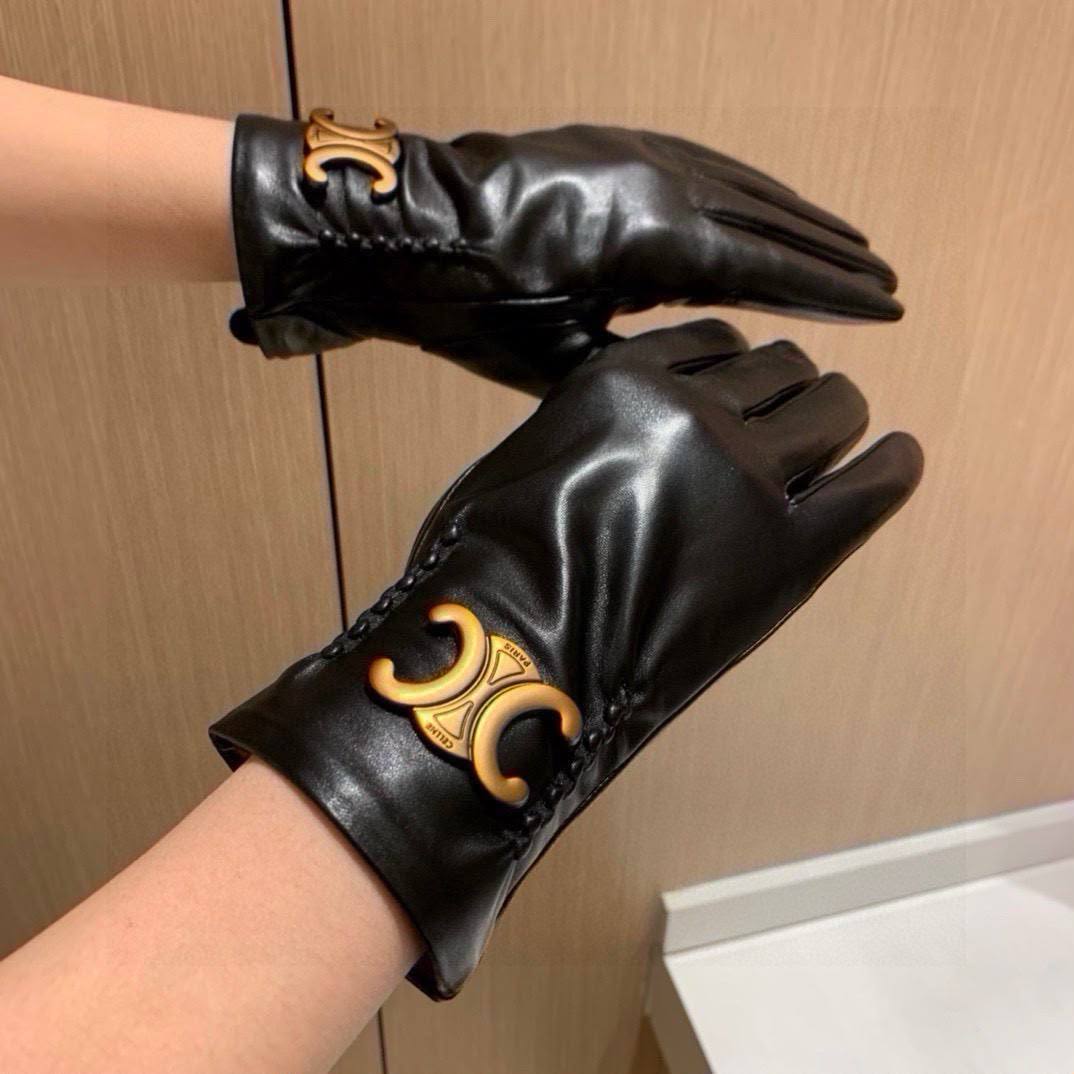 CILEIN GlOVES

VVIP QUALITY

WITH ORRIGINAL BOX

320 dhs🇦🇪🇦🇪

Zain281
♥️♥️♥️