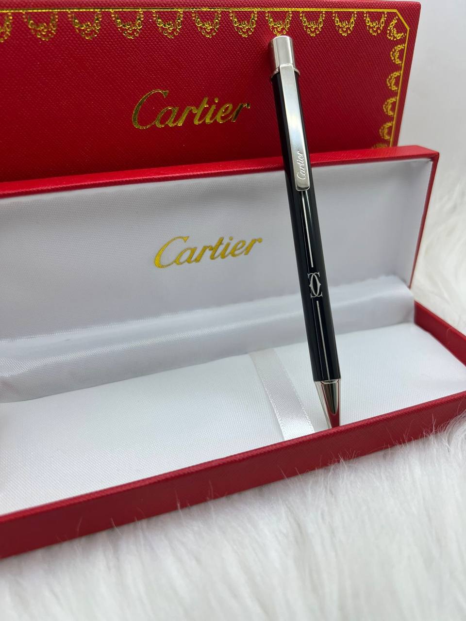 Cartier Pen
60 dhs✅

Zain182
♥️♥️♥️