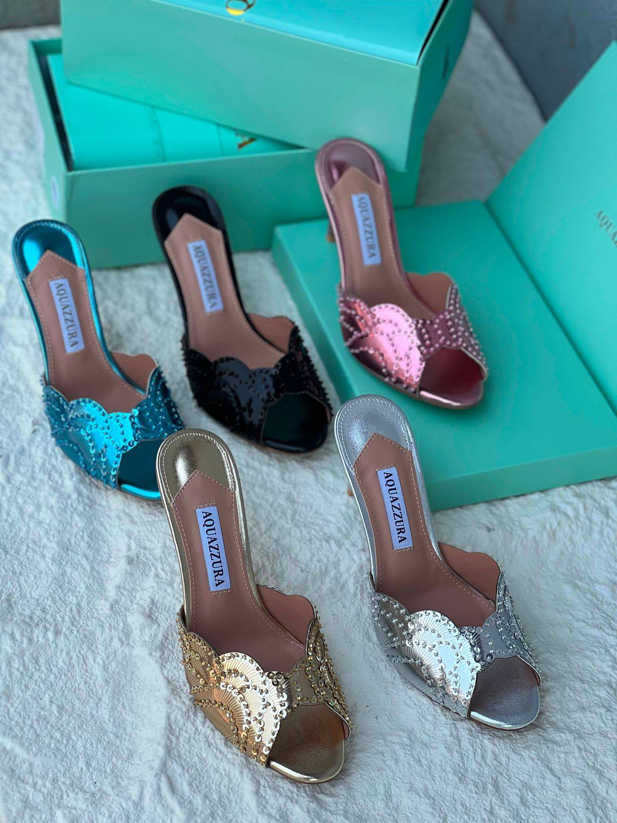 AQUAZZURA 

SIZE 36-41

130 dhs🇦🇪🇦🇪

Zain21
♥️♥️♥️