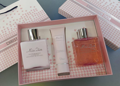 MISS DIOR SET
95 dhs🇦🇪

Zain01
💓💓💓