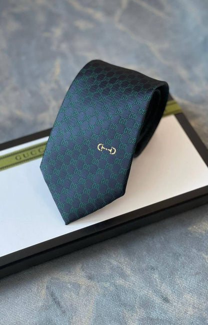 GUCCI
TIE
*Master quality*
*New collection*
180 dhs🪙🌨️

Zain179
♥️♥️♥️