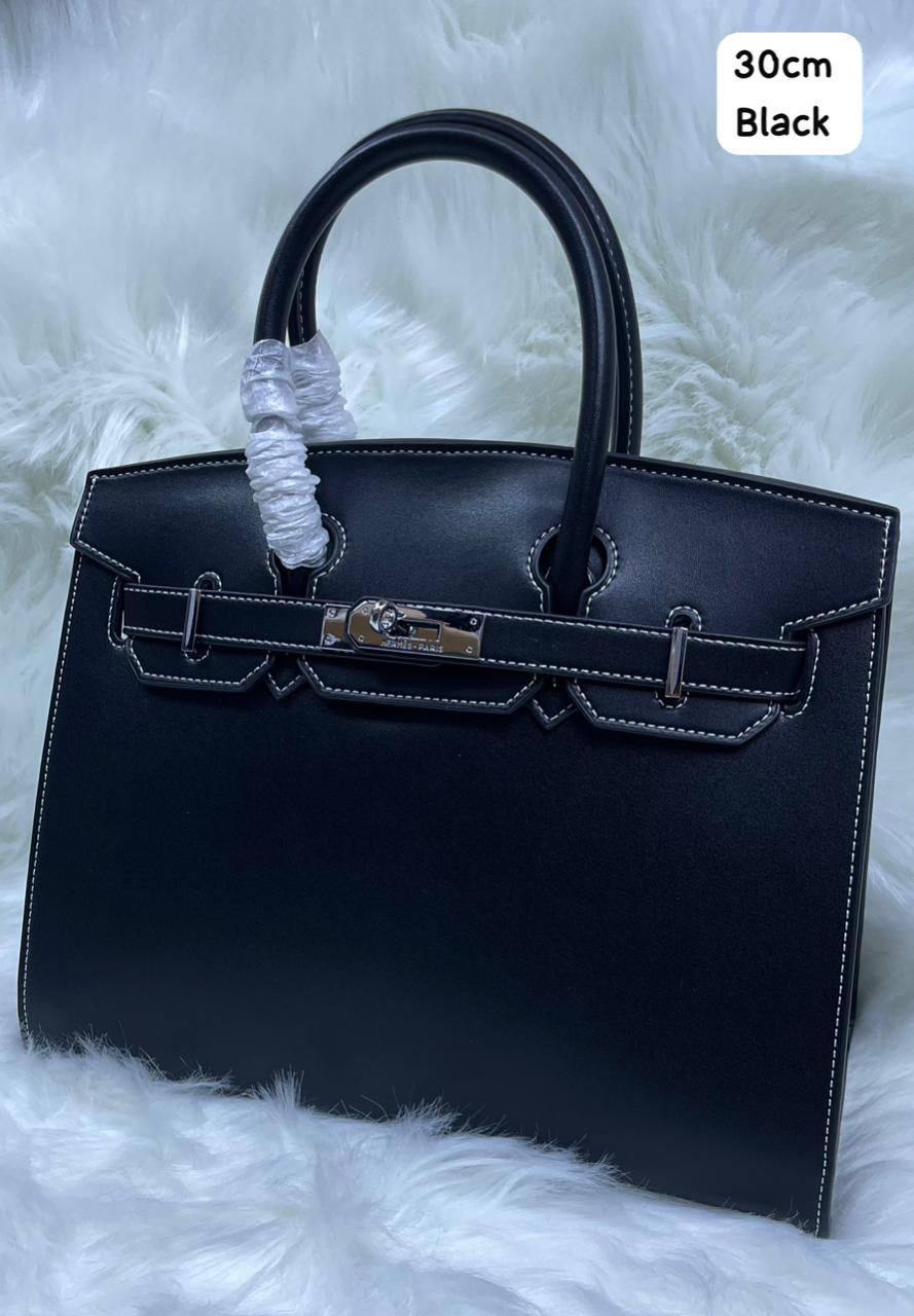 Hermes
110 dhs✅
30CM

Zain72
♥️♥️♥️