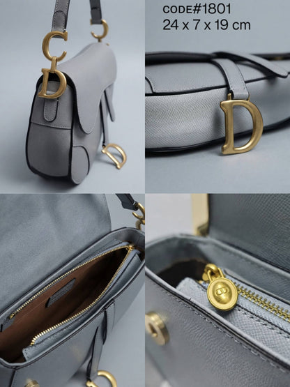 CHRISTIAN DIOR sᴀᴅᴅʟᴇ ᴄʀᴏssʙᴏᴅʏ ʙᴀɢ ᴏʙʟɪǫᴜᴇ & ʟᴇᴀᴛʜᴇʀ ᴛʀɪᴍ ᴍᴀᴛᴇʀɪᴀʟ sɪᴢᴇ : 24 cm ᴡɪᴛʜ BOX

90 dhs🇦🇪🇦🇪🇦🇪

Zain31
♥️♥️♥️