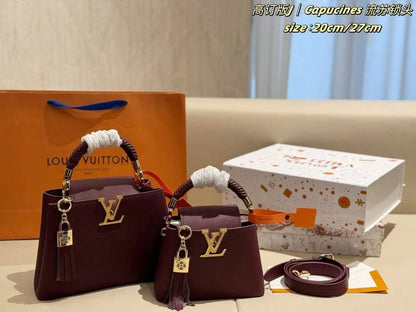 LV 
Master💓💓
    27cm 320 dhs🇦🇪🇦🇪
    21cm 300 dhs🇦🇪🇦🇪
💼 Good Quality 💼

Zain131
♥️♥️♥️