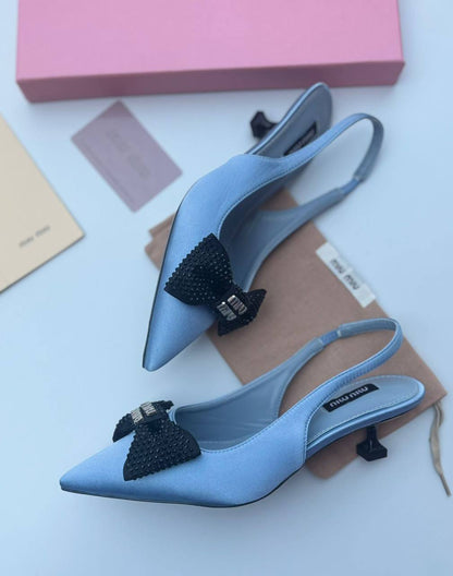 Miu Miu
120 dhs🪙💕
Size 36-42

Zain55
♥️♥️♥️