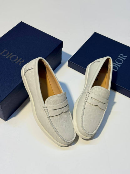 NEW CAME 
DIOR SHOES MAN
GOOD QUALITY
170 dhs✅
Size 39 TO 45

Zain40
♥️♥️♥️