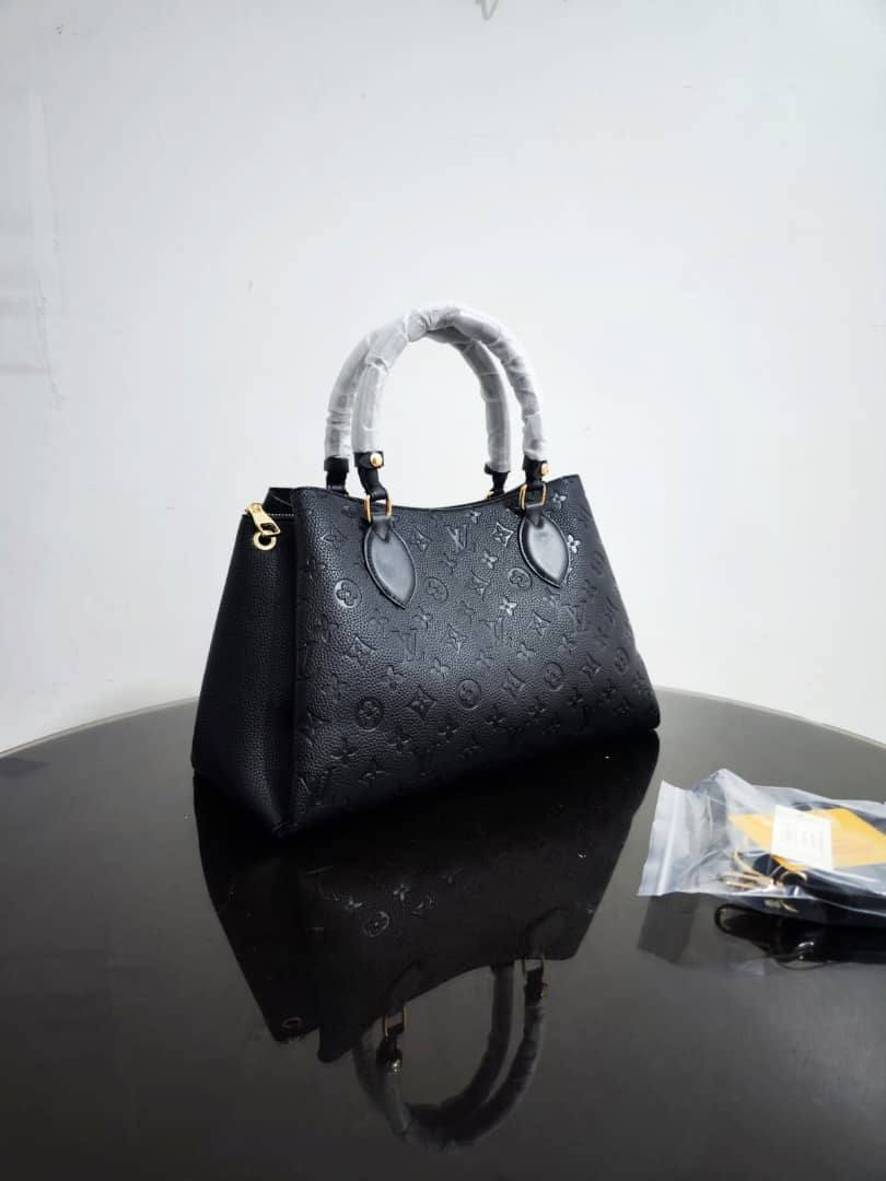 LV
110 dhs✅
37Cm

Zain26
♥️♥️♥️