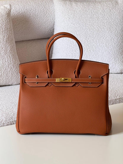 Hermes Birkin 35 cm 💕master quality😍with box❤️
440 dhs🪙🌨️

Zain52
♥️♥️♥️