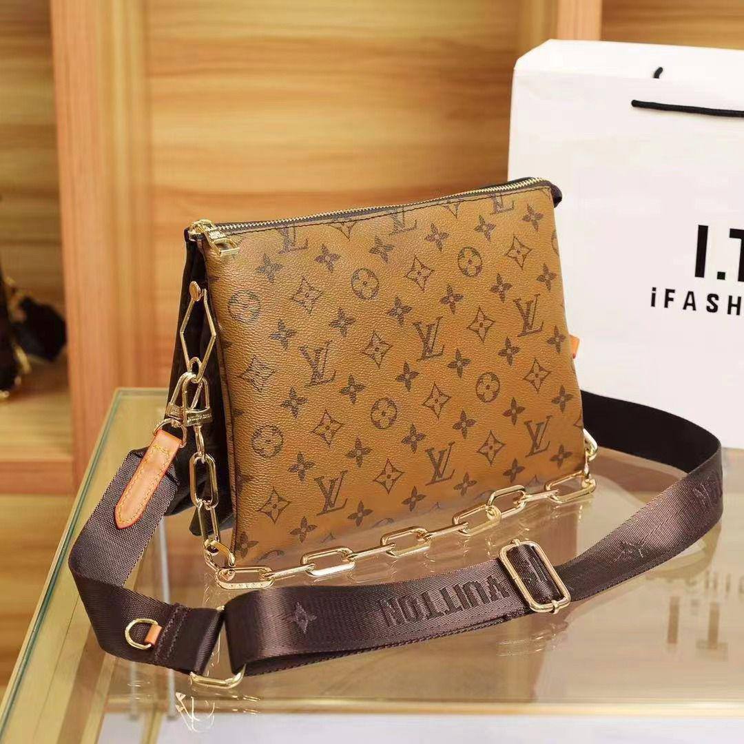 LV
Best quality 

with box’s 
🎁🎁🎁

110 dhs🪙🖤
size 26cm

Zain158
♥️♥️♥️