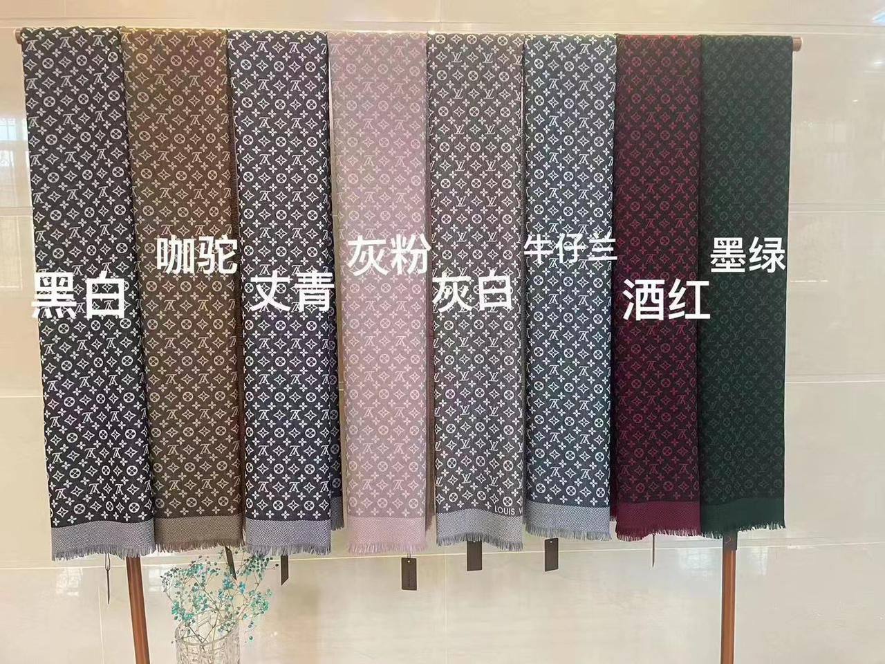 Cotton scarf 
45 dhs🪙🌨️

Zain93
♥️♥️♥️