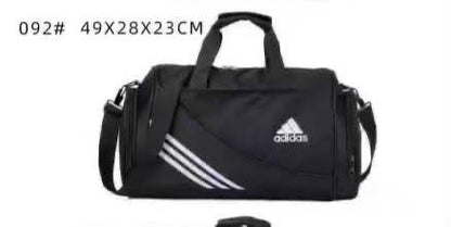 Nike 
Adidas 
Bag 

49*28 *13 cm

50 dhs🇦🇪🇦🇪

Zain17
♥️♥️♥️