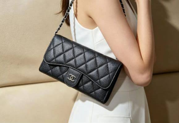 Chanel
80 dhs✅
with box
🎁🎁🎁

19/3/10

Zain07
♥️♥️♥️