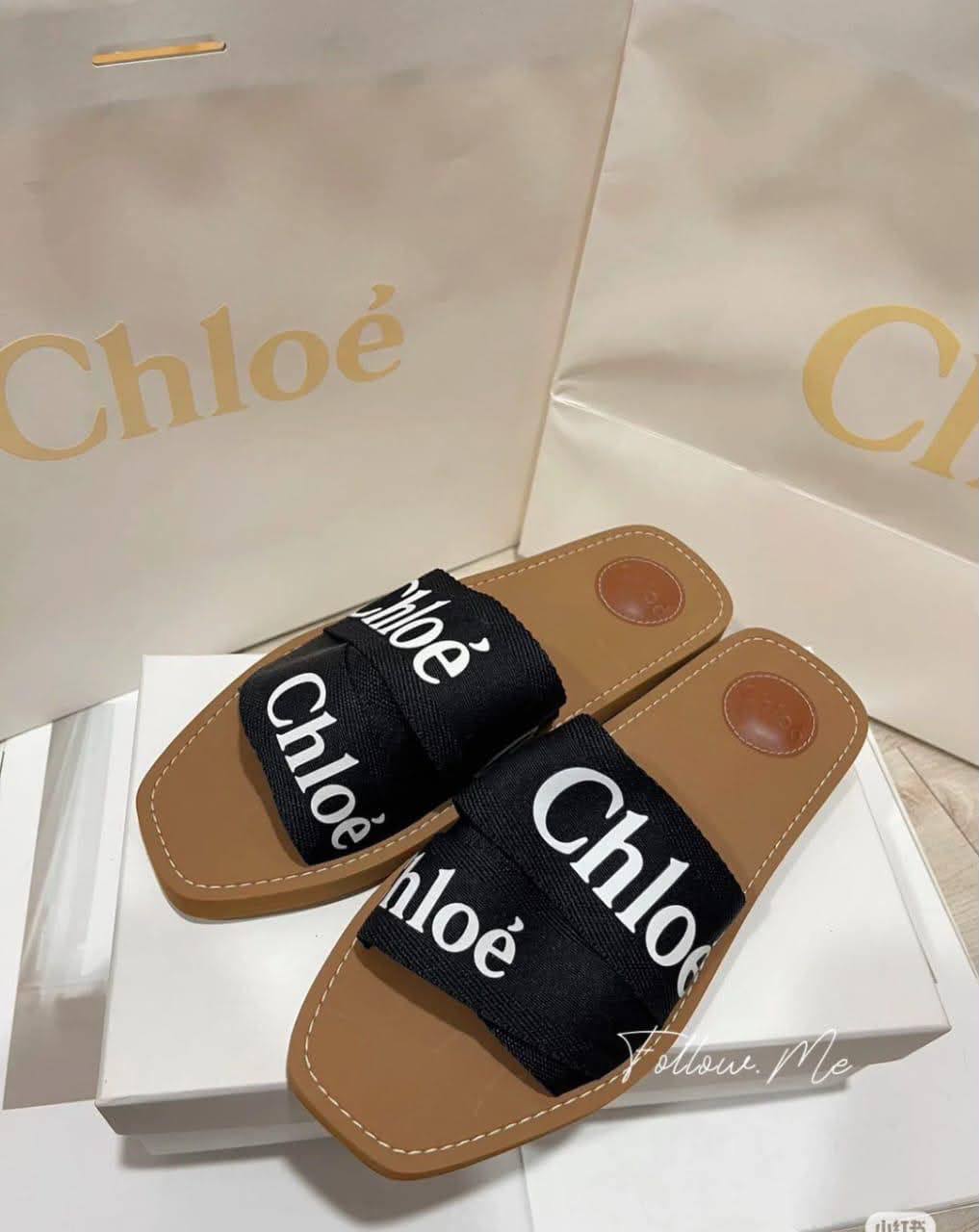 CHLOE SLIPPER
GOOD QUALITY
75 DHS✅
Size 36-41

Zain40
♥️♥️♥️