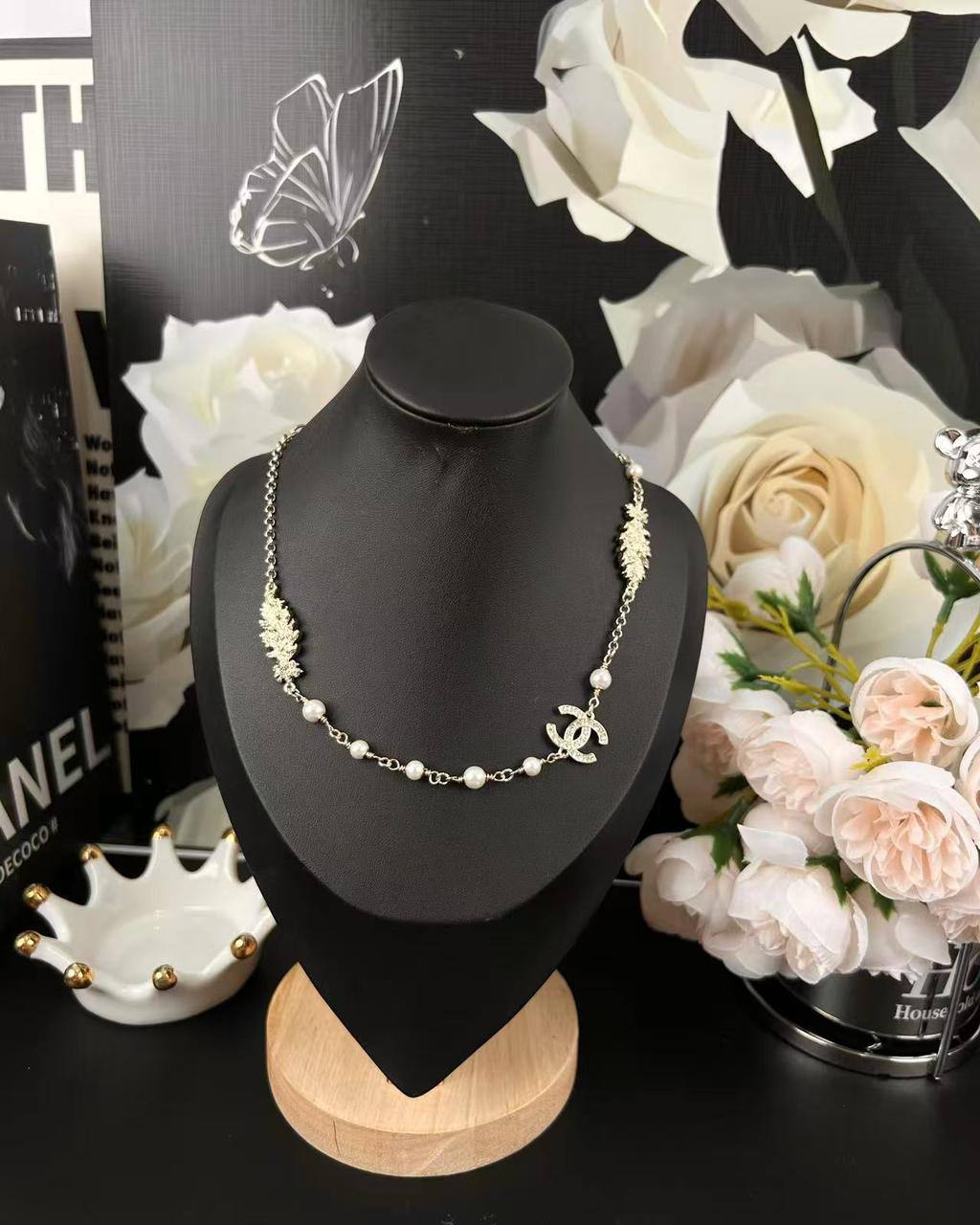 65 dhs🪙💕 
Necklace

Zain89
♥️♥️♥️