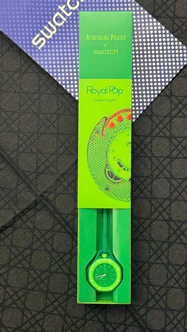 AP x Swatch Royal Pop Collection
*NEW stock* 🚨 
380 dhs✅
With full packing 🎁

Zain280
♥️♥️♥️
