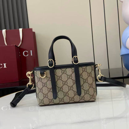 Gucci
Master✅✅
240 dhs🇦🇪🇦🇪

Zain192
♥️♥️♥️