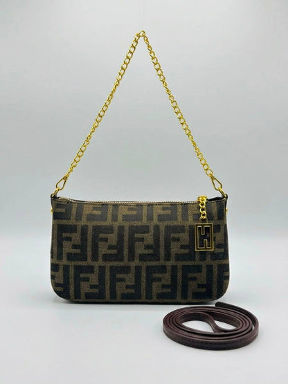 Fendi

with box🎁

80 dhs✅

Zain50
♥️♥️♥️