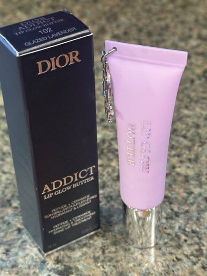 Dior 
45 dhs🪙💚

Zain54
♥️♥️♥️