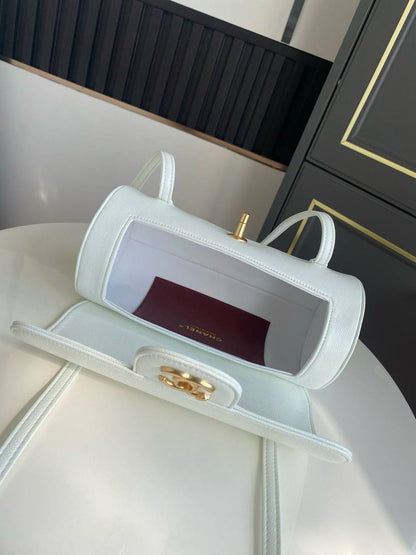 Chanel
Master🌺
20.5cm🫶🏼🫶🏼 
270 dhs✅

Zain297
♥️♥️♥️